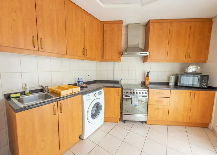 Luxury Escapes - Budget Studio Apt Near Metro Stn - Mog184 Dg